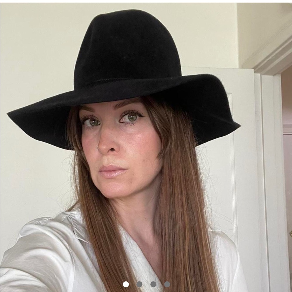 Clyde Black Hat